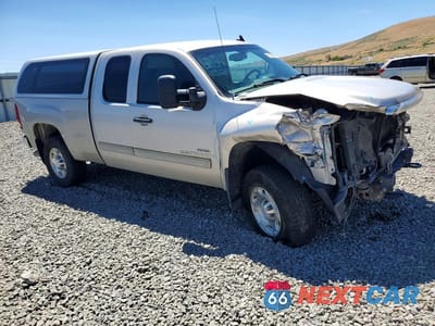 Czwarte zdjęcie samochodu z boku: 2007 GMC SIERRA K2500 HEAVY DUTY VIN:1GTHK29637E591471 - miniatura