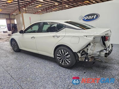 Drugie zdjęcie samochodu z przodu: 2025 NISSAN ALTIMA SV VIN:1N4BL4DV9SN317980 - miniatura