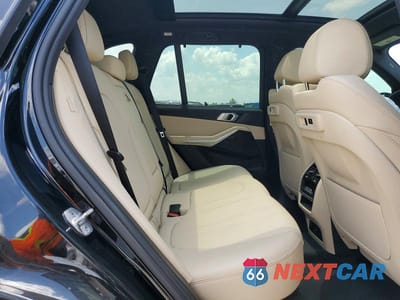 Zdjęcie 11 z 13 samochodu: 2021 BMW X5 SDRIVE 40I VIN:5UXCR4C08M9G22015 - miniatura
