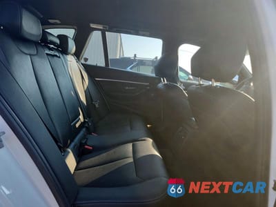 Zdjęcie 10 z 12 samochodu: 2017 BMW 330 XI VIN:WBA8K3C32HA022931 - miniatura