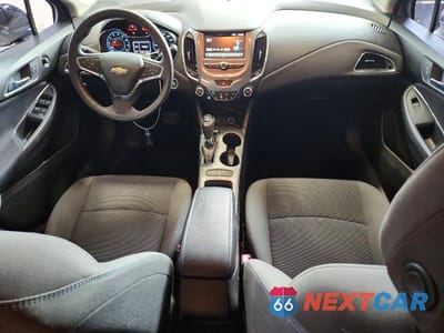 Zdjęcie 8 z 12 samochodu: 2016 CHEVROLET CRUZE LT VIN:1G1BE5SM9G7319771 - miniatura