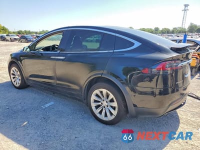 Drugie zdjęcie samochodu z przodu: 2016 TESLA MODEL X VIN:5YJXCAE28GF008736 - miniatura