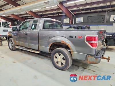 Drugie zdjęcie samochodu z przodu: 2010 FORD F150 SUPER CAB VIN:1FTEX1EW6AFD52647 - miniatura