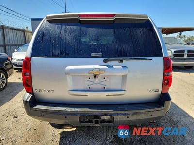 Zdjęcie 6 z 13 samochodu: 2011 CHEVROLET TAHOE C1500 LT VIN:1GNSCBE00BR257010 - miniatura