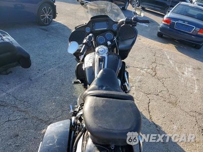 Zdjęcie 6 z 10 samochodu: 2016 HARLEY-DAVIDSON FLTRU VIN:1HD1KGL11GB601717 - miniatura