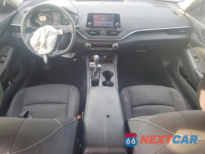 Zdjęcie 8 z 13 samochodu: 2024 NISSAN ALTIMA S VIN:1N4BL4BV1RN401353 - miniatura