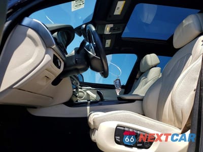 Zdjęcie 7 z 13 samochodu: 2018 BMW X5 SDRIVE35I VIN:5UXKR2C54J0X09340 - miniatura