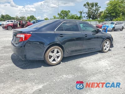 Trzecie zdjęcie samochodu z tyłu: 2014 TOYOTA CAMRY SE VIN:4T1BF1FK8EU389262 - miniatura