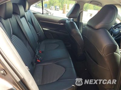 Zdjęcie 10 z 12 samochodu: 2020 TOYOTA CAMRY SE VIN:4T1G11AK8LU976022 - miniatura