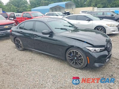 Czwarte zdjęcie samochodu z boku: 2024 BMW M340I VIN:3MW49FS02R8E46948 - miniatura