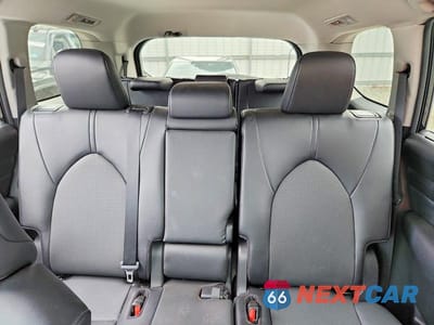 Zdjęcie 10 z 14 samochodu: 2024 TOYOTA GRAND HIGHLANDER XLE VIN:5TDAAAB55RS065789 - miniatura