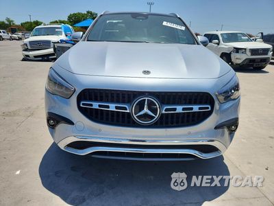 Piąte zdjęcie samochodu w środku: 2025 MERCEDES-BENZ GLA VIN:W1N4N4GB1SJ723640 - miniatura