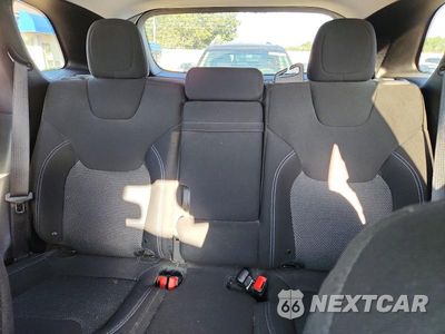 Zdjęcie 10 z 13 samochodu: 2019 JEEP CHEROKEE LATITUDE VIN:1C4PJMCX7KD218668 - miniatura
