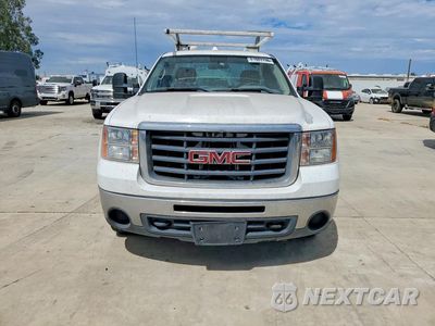 Piąte zdjęcie samochodu w środku: 2010 GMC SIERRA C2500 HEAVY DUTY VIN:1GD3CZBK1AF153519 - miniatura