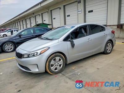 2017 KIA FORTE LX 3KPFL4A7XHE095237 - główne zdjęcie licytacji z USA - miniatura