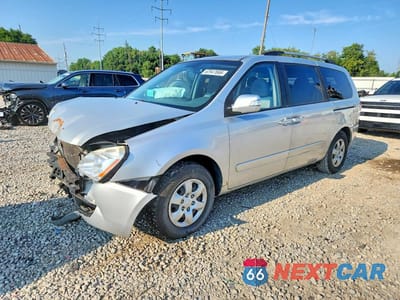2014 KIA SEDONA LX KNDMG4C78E6538754 - główne zdjęcie licytacji z USA - miniatura