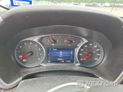 Zdjęcie 9 z 14 samochodu: 2020 CHEVROLET EQUINOX LT VIN:3GNAXKEVXLS518606 - miniatura