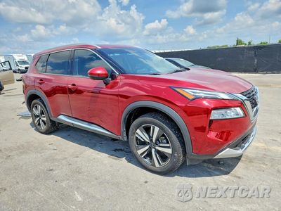 Czwarte zdjęcie samochodu z boku: 2023 NISSAN ROGUE PLATINUM VIN:JN8BT3DC9PW100860 - miniatura