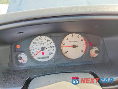 Zdjęcie 9 z 13 samochodu: 2000 NISSAN PATHFINDER XE VIN:JN8AR07SXYW445067 - miniatura