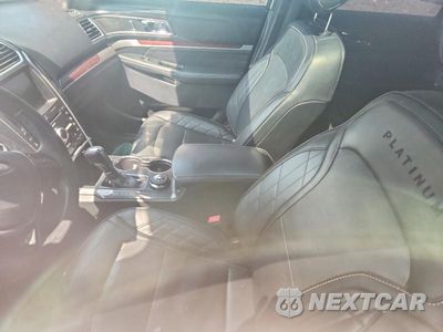 Zdjęcie 8 z 12 samochodu: 2017 FORD EXPLORER PLATINUM VIN:1FM5K8HT1HGB73618 - miniatura