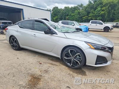 Czwarte zdjęcie samochodu z boku: 2024 NISSAN ALTIMA SR VIN:1N4BL4CV9RN404760 - miniatura