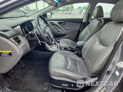 Zdjęcie 7 z 13 samochodu: 2013 HYUNDAI ELANTRA LIMITED VIN:KMHDH4AEXDU803937 - miniatura