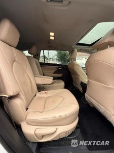 Zdjęcie 10 z 11 samochodu: 2020 TOYOTA HIGHLANDER HYBRID LIMITED VIN:5TDXBRCH9LS013183 - miniatura