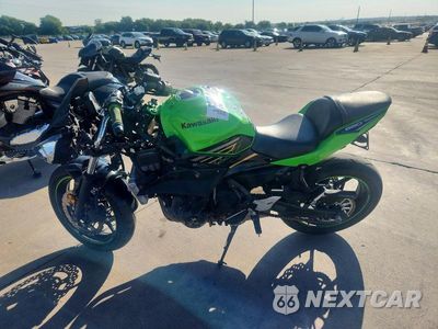 Trzecie zdjęcie samochodu z tyłu: 2020 KAWASAKI EX650 N VIN:ML5EXEN16LDA05309 - miniatura