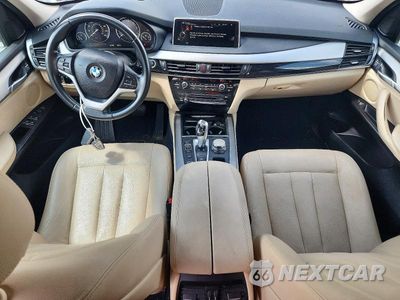 Zdjęcie 8 z 12 samochodu: 2016 BMW X5 XDR40E VIN:5UXKT0C58G0S77737 - miniatura