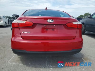 Zdjęcie 6 z 12 samochodu: 2016 KIA FORTE LX VIN:KNAFK4A64G5598652 - miniatura