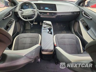 Zdjęcie 8 z 12 samochodu: 2024 KIA EV6 GT LINE VIN:KNDC4DLC1R5218849 - miniatura