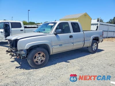 2004 CHEVROLET SILVERADO K1500 2GCEK19T641243017 - główne zdjęcie licytacji z USA - miniatura