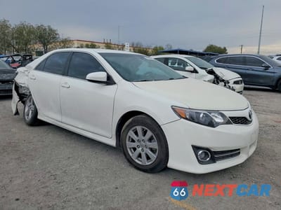 Czwarte zdjęcie samochodu z boku: 2013 TOYOTA CAMRY SE VIN:4T1BF1FK6DU717809 - miniatura