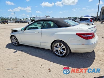 Drugie zdjęcie samochodu z przodu: 2011 MERCEDES-BENZ E 350 VIN:WDDKK5GF3BF097873 - miniatura