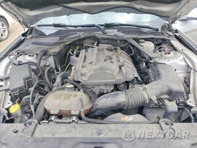 Zdjęcie 11 z 12 samochodu: 2016 FORD MUSTANG VIN:1FATP8UHXG5221812 - miniatura