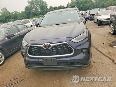 Piąte zdjęcie samochodu w środku: 2022 TOYOTA HIGHLANDER LE VIN:5TDBZRBH6NS220849 - miniatura