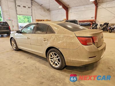 Drugie zdjęcie samochodu z przodu: 2015 CHEVROLET MALIBU 1LT VIN:1G11C5SL9FF273890 - miniatura