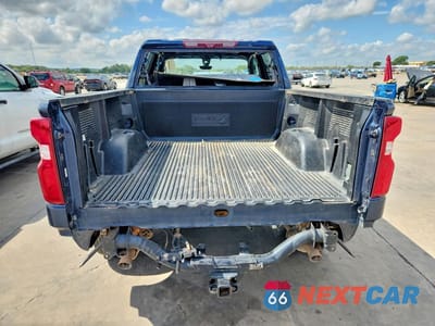 Zdjęcie 6 z 13 samochodu: 2020 CHEVROLET SILVERADO K1500 LTZ VIN:3GCUYGETXLG194431 - miniatura