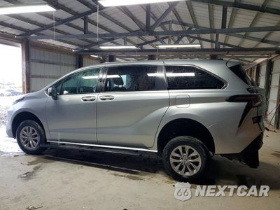 Drugie zdjęcie samochodu z przodu: 2024 TOYOTA SIENNA LE 8-PASSENGER VIN:5TDKRKEC5RS216918 - miniatura