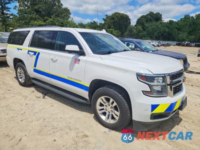 Czwarte zdjęcie samochodu z boku: 2019 CHEVROLET SUBURBAN K1500 4WD EQUIPPED VIN:1GNSKKEC2KR146357 - miniatura