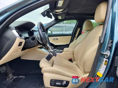 Zdjęcie 7 z 12 samochodu: 2021 BMW 330XI VIN:3MW5R7J00M8B83766 - miniatura
