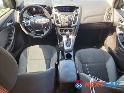 Zdjęcie 8 z 12 samochodu: 2013 FORD FOCUS SE VIN:1FADP3K28DL305043 - miniatura
