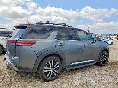 Trzecie zdjęcie samochodu z tyłu: 2023 NISSAN PATHFINDER PLATINUM VIN:5N1DR3DK0PC223700 - miniatura