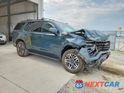 Czwarte zdjęcie samochodu z boku: 2025 CHEVROLET TAHOE K1500 Z71 VIN:1GNS6PRD8SR167461 - miniatura