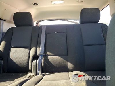 Zdjęcie 10 z 13 samochodu: 2011 CHEVROLET TAHOE C1500 LS VIN:1GNSCAE01BR316155 - miniatura