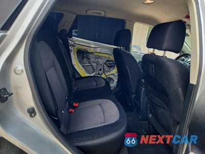 Zdjęcie 11 z 14 samochodu: 2013 NISSAN ROGUE S VIN:JN8AS5MV4DW614977 - miniatura