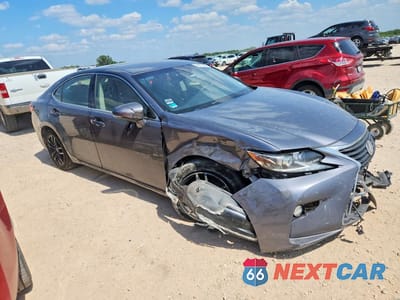 Czwarte zdjęcie samochodu z boku: 2018 LEXUS ES 300H VIN:JTHBW1GG1J2184711 - miniatura