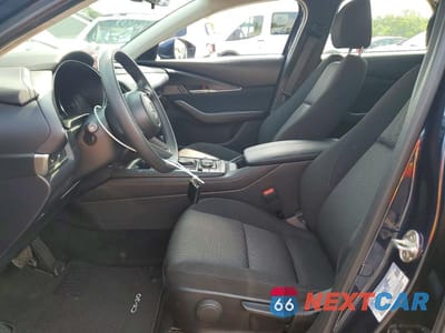 Zdjęcie 7 z 13 samochodu: 2025 MAZDA CX-30 VIN:3MVDMBAM1SM820993 - miniatura