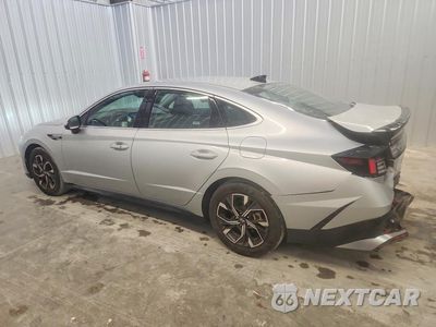Drugie zdjęcie samochodu z przodu: 2025 HYUNDAI SONATA SEL VIN:KMHL64JAXSA459250 - miniatura