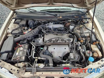 Zdjęcie 11 z 12 samochodu: 1995 HONDA ACCORD EX VIN:JHMCD5657SC036799 - miniatura